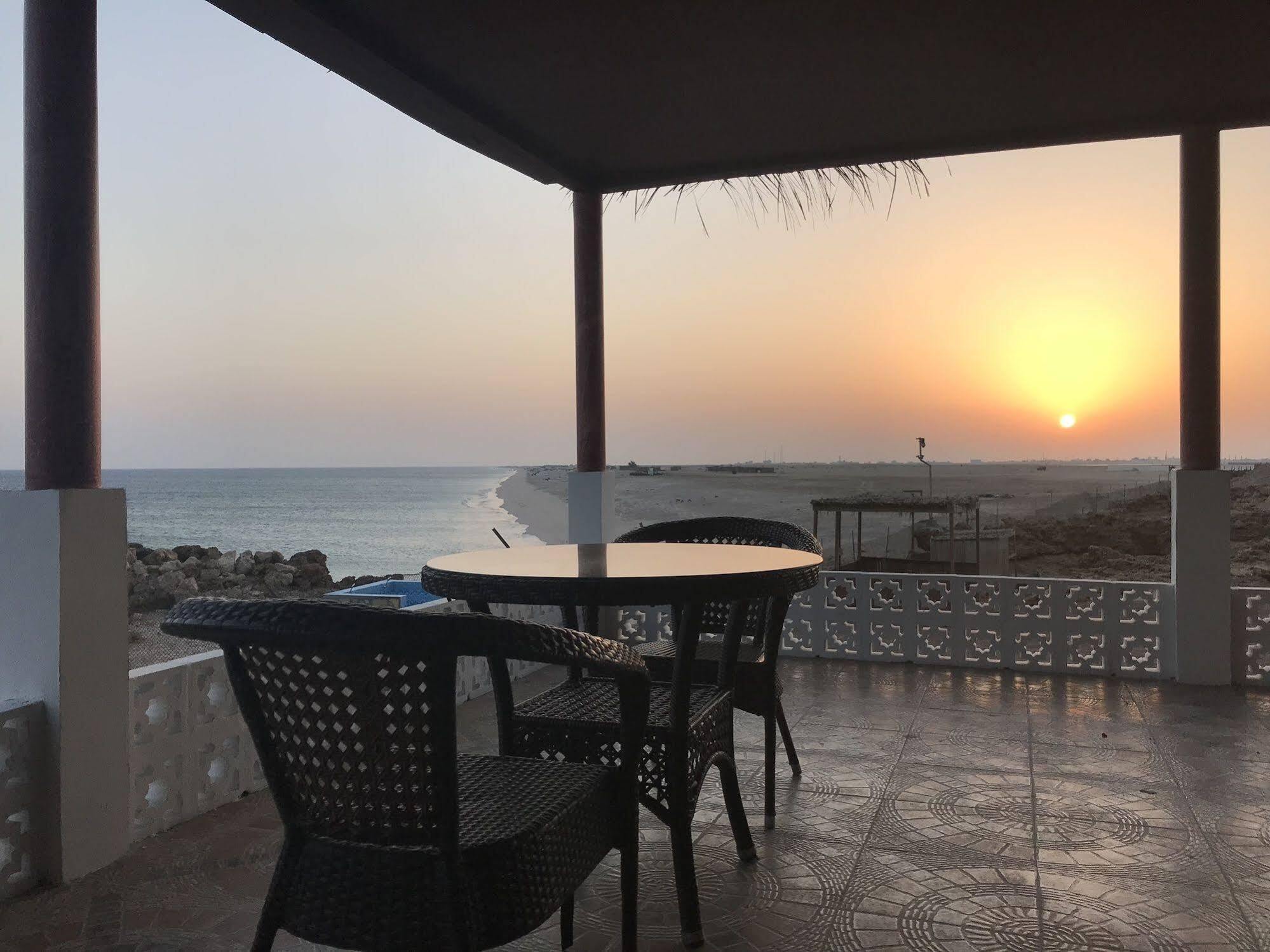Turtle Beach Resort Ras al Hadd Exterior photo